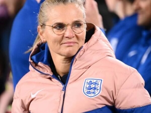 Timnas Inggris Dilatih Perempuan, FA: Siapa Takut!